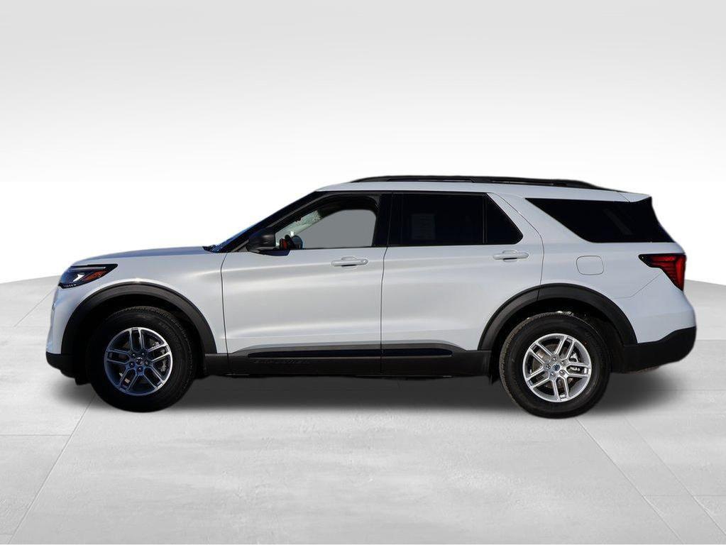 new 2026 Ford Explorer car, priced at $39,812