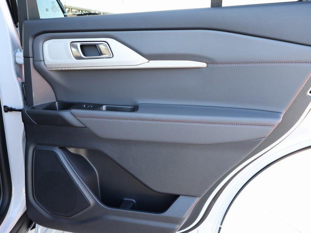 new 2026 Ford Explorer car, priced at $39,812