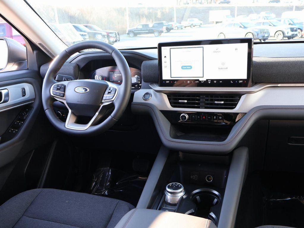 new 2026 Ford Explorer car, priced at $39,812
