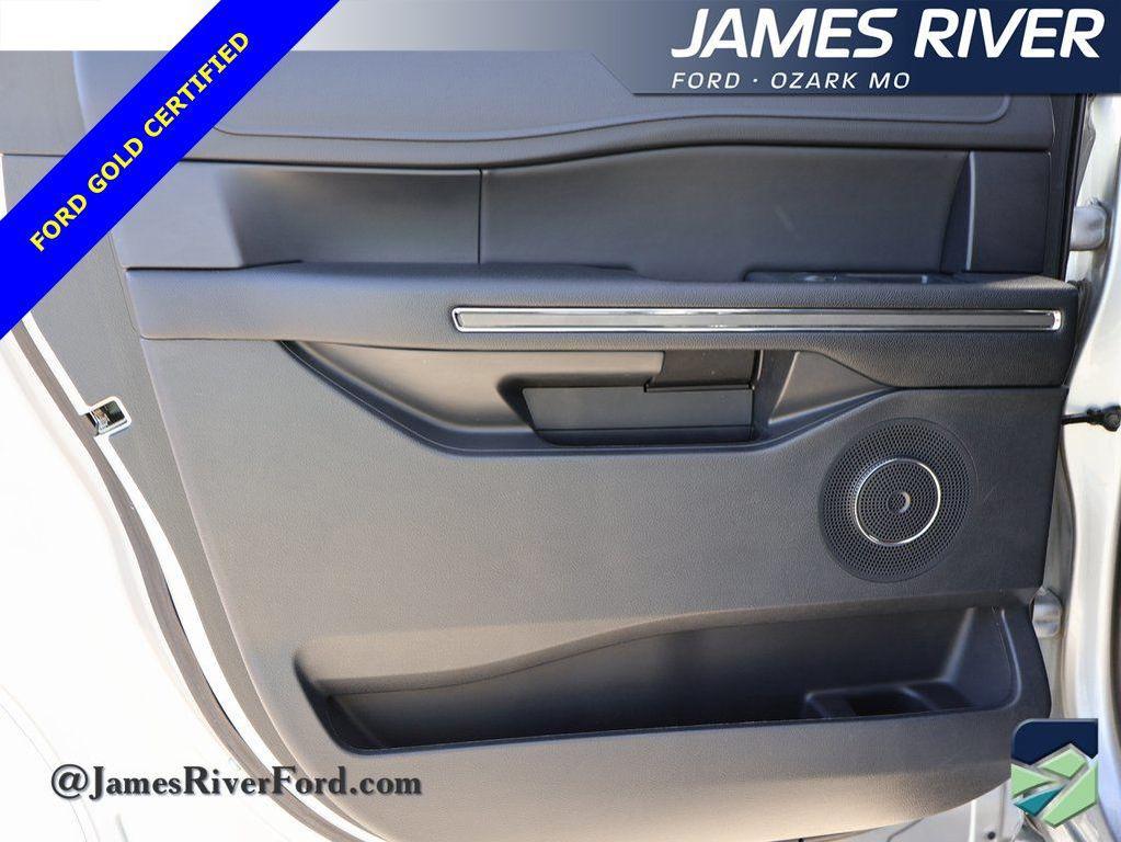 used 2022 Ford Expedition Max car, priced at $43,914