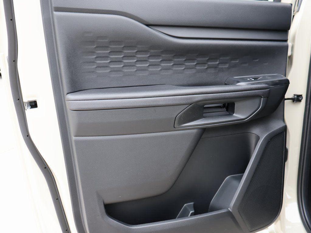 new 2025 Ford Ranger car, priced at $33,725