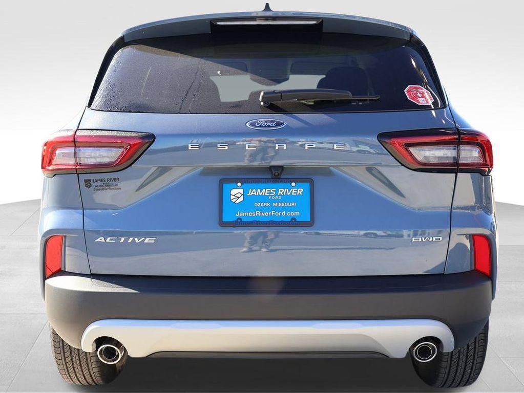 new 2026 Ford Escape car, priced at $28,393