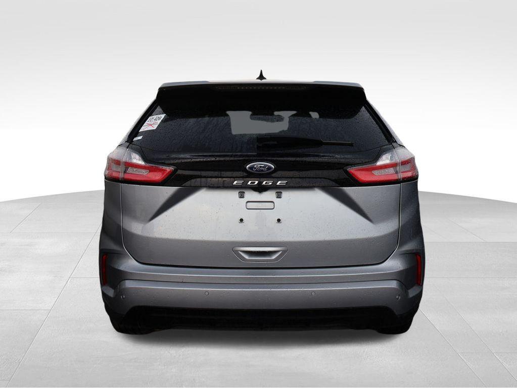 used 2022 Ford Edge car, priced at $28,505