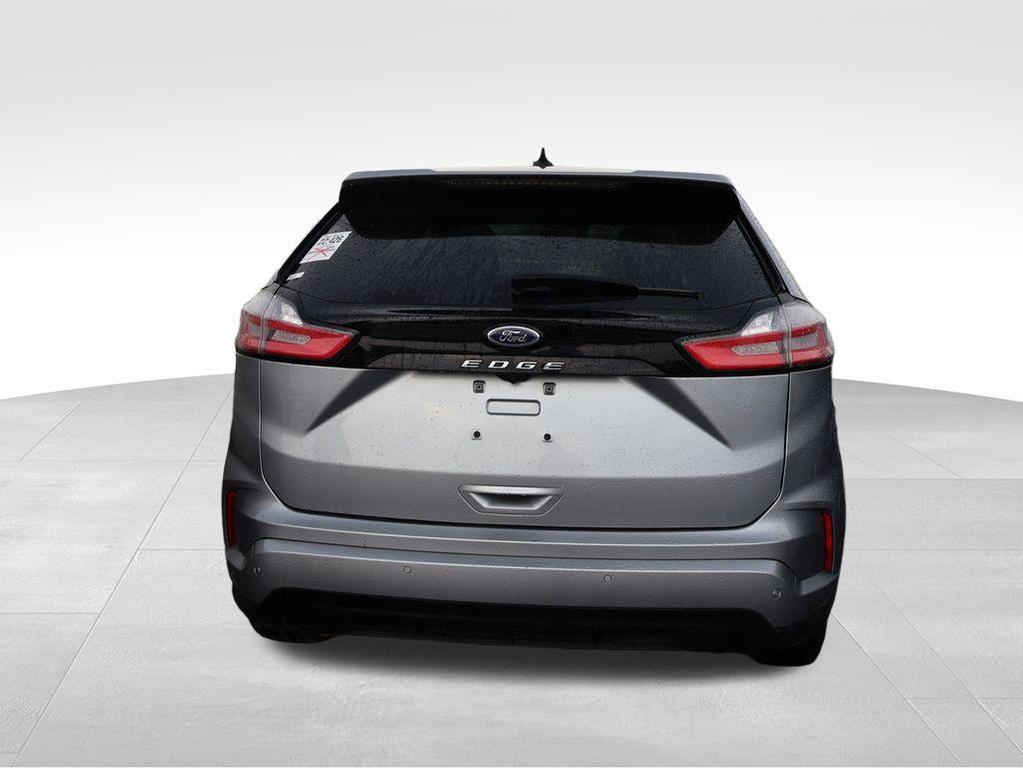 used 2022 Ford Edge car, priced at $28,505
