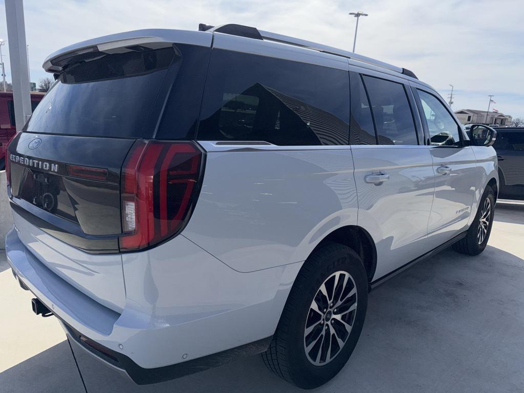 used 2025 Ford Expedition car, priced at $72,639
