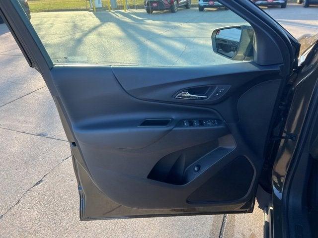 used 2023 Chevrolet Equinox car, priced at $23,384