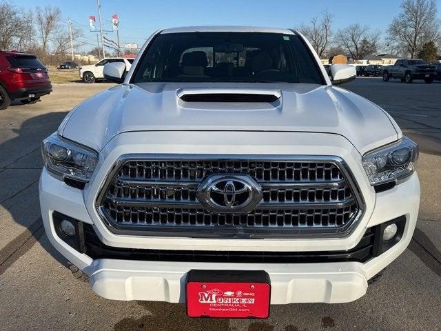 used 2016 Toyota Tacoma car, priced at $26,995