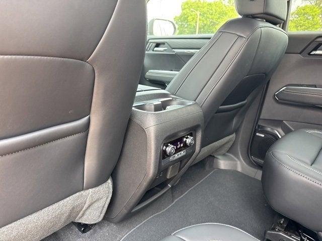 new 2025 GMC Acadia car, priced at $45,995