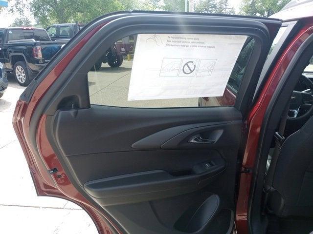 new 2025 Chevrolet TrailBlazer car, priced at $26,995