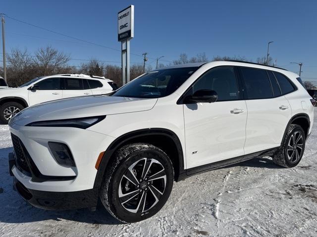 used 2025 Buick Enclave car, priced at $38,895