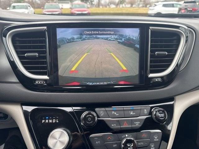 used 2024 Chrysler Pacifica car, priced at $25,995