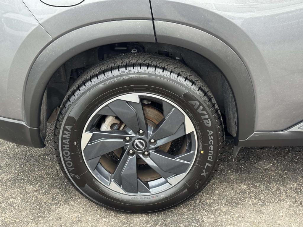 used 2024 Nissan Rogue car, priced at $18,498