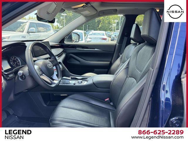 used 2025 INFINITI QX60 car, priced at $39,999