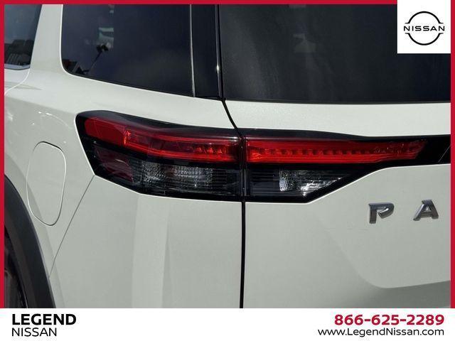used 2023 Nissan Pathfinder car, priced at $31,999