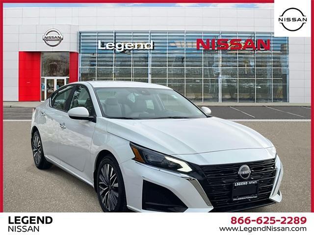 used 2023 Nissan Altima car, priced at $19,709