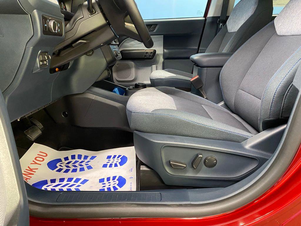 new 2025 Ford Maverick car