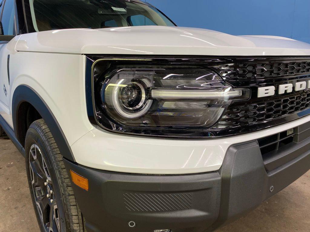 new 2025 Ford Bronco Sport car, priced at $33,204