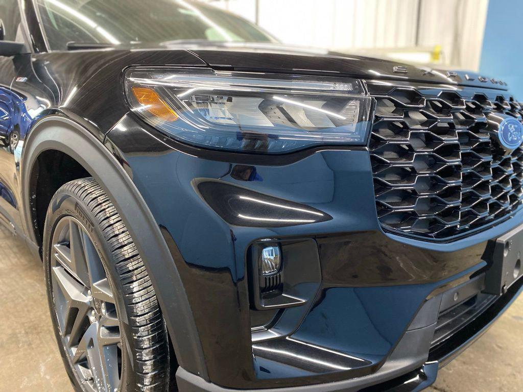 new 2026 Ford Explorer car, priced at $47,930