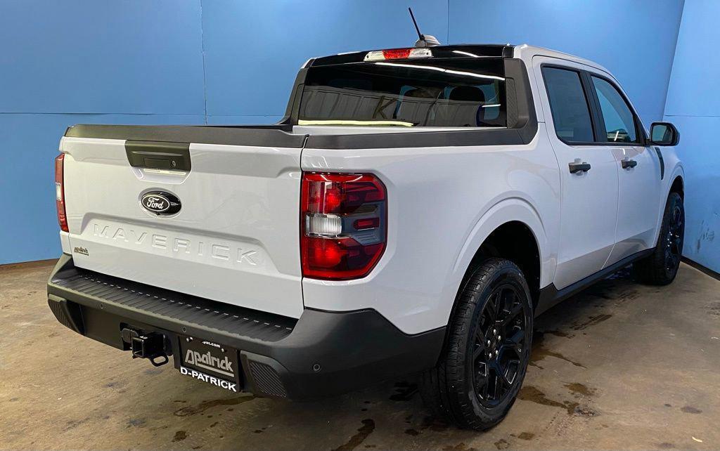 new 2025 Ford Maverick car, priced at $31,927
