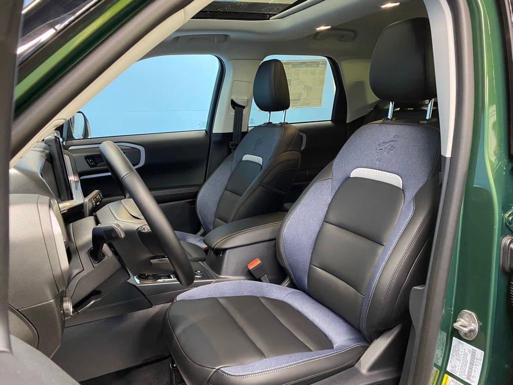 new 2025 Ford Bronco Sport car, priced at $34,552