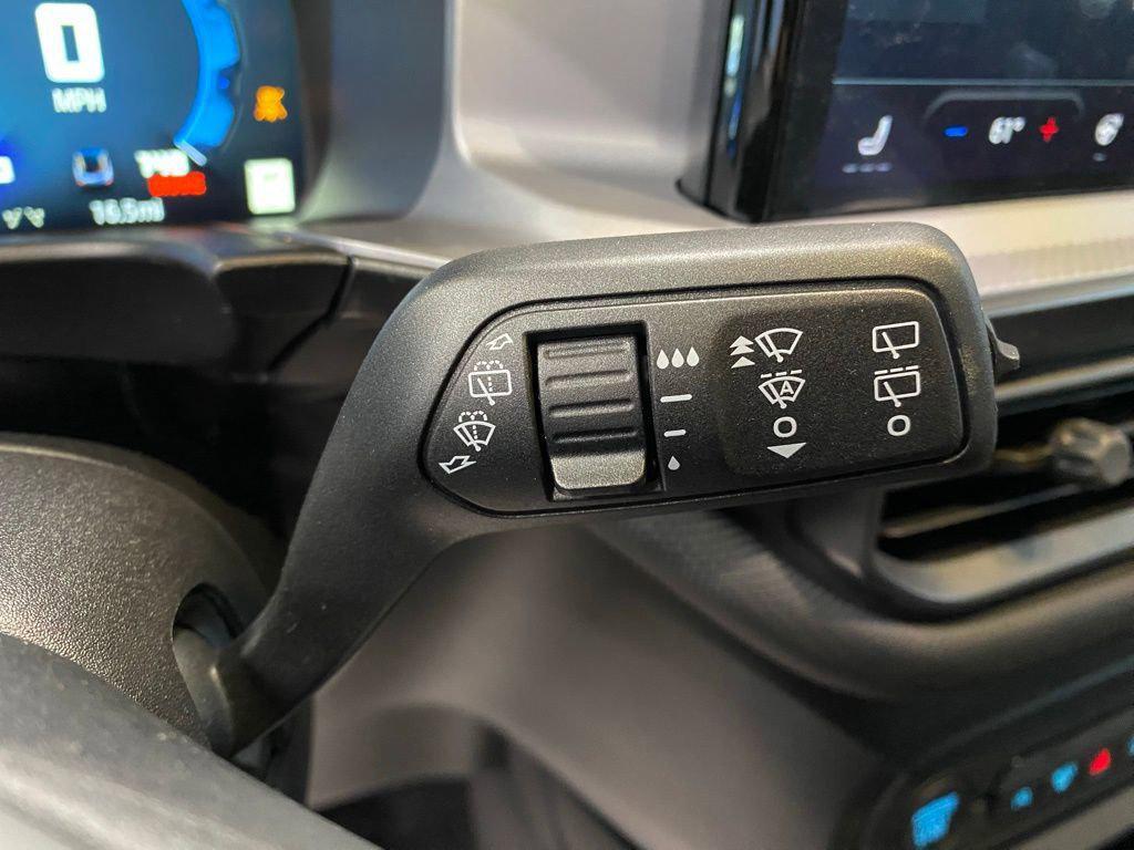 new 2025 Ford Bronco Sport car, priced at $34,552