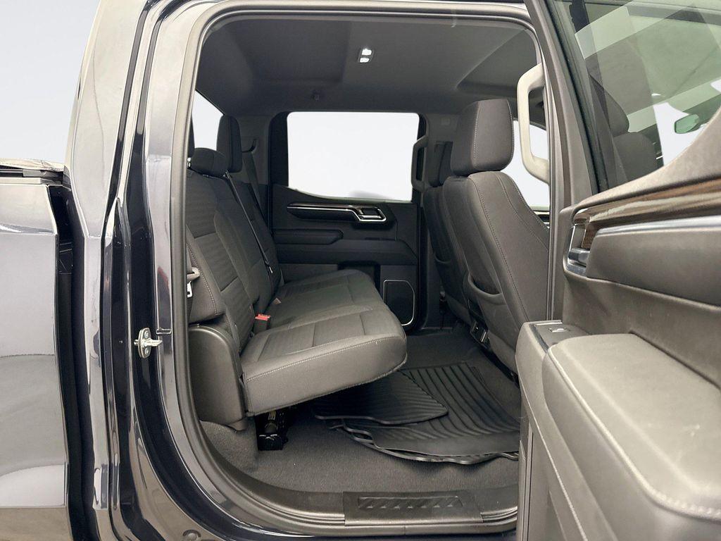 used 2023 Chevrolet Silverado 1500 car, priced at $34,998