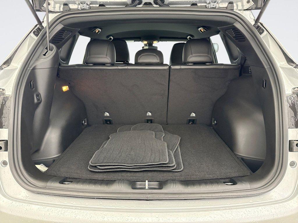 used 2024 Jeep Compass car, priced at $27,699