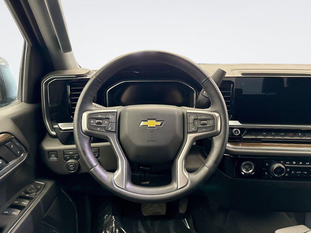 used 2024 Chevrolet Silverado 1500 car, priced at $37,099