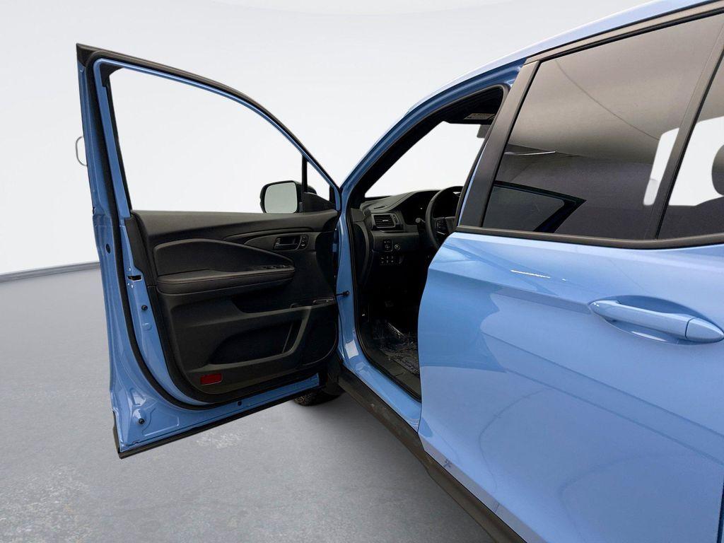 used 2025 Honda Ridgeline car, priced at $42,499