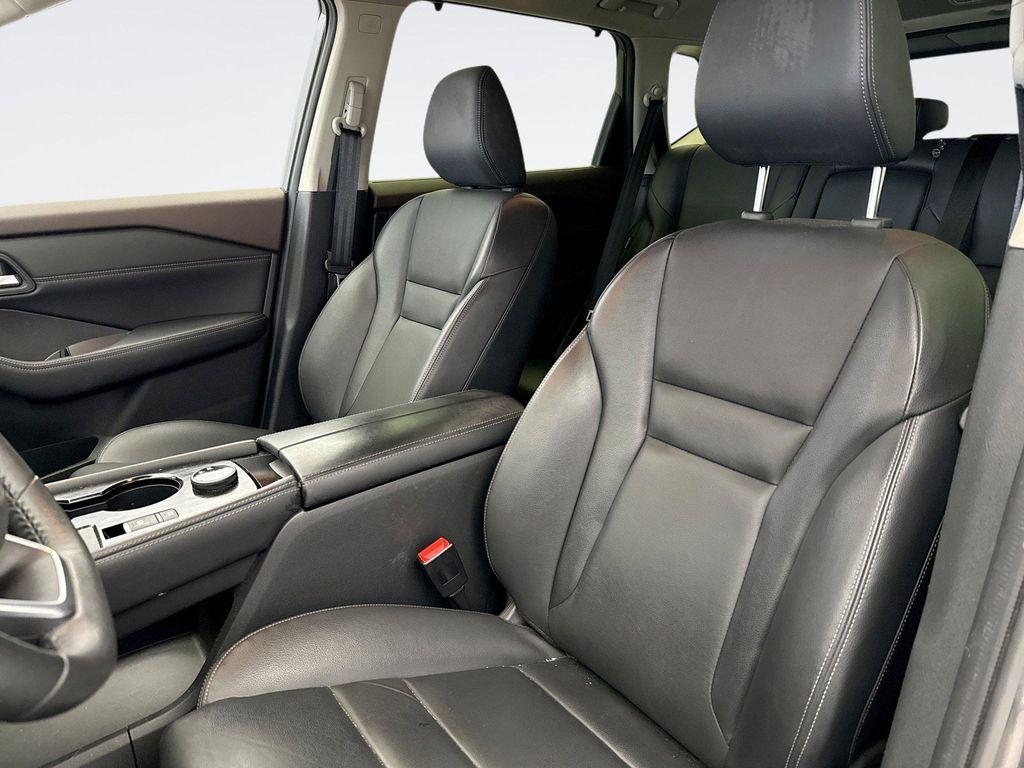 used 2023 Nissan Rogue car, priced at $28,399