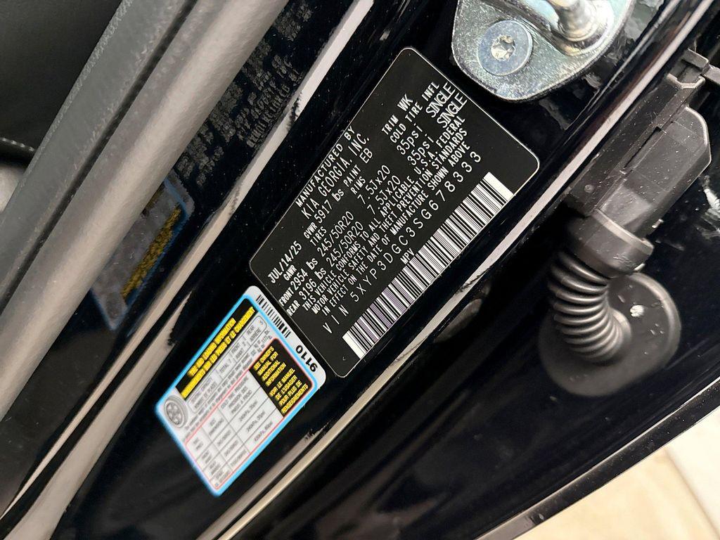 used 2025 Kia Telluride car, priced at $44,799