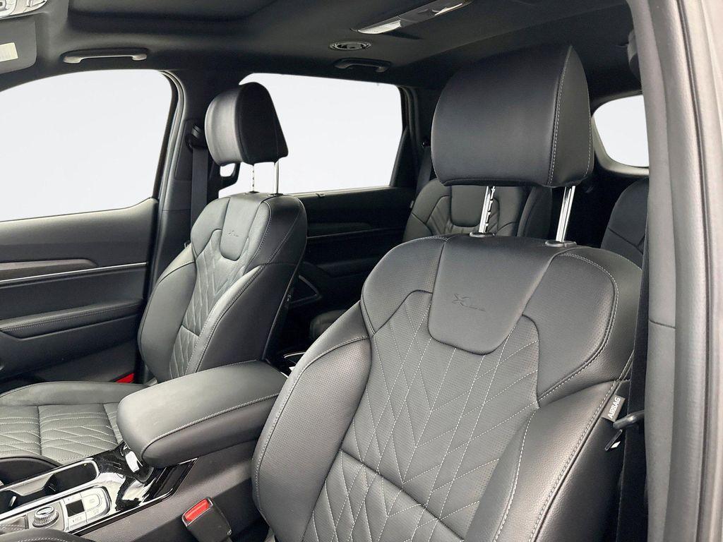 used 2025 Kia Telluride car, priced at $44,799