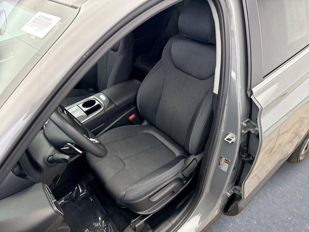 used 2023 Hyundai Santa Fe car, priced at $22,599