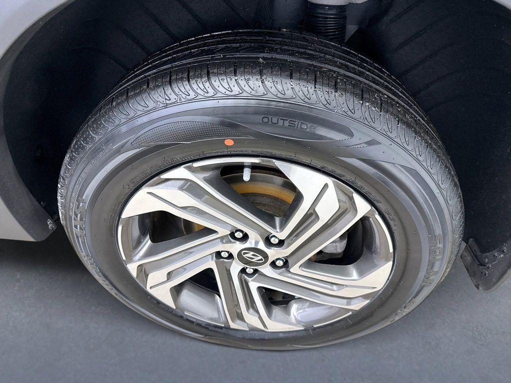 used 2023 Hyundai Santa Fe car, priced at $22,599