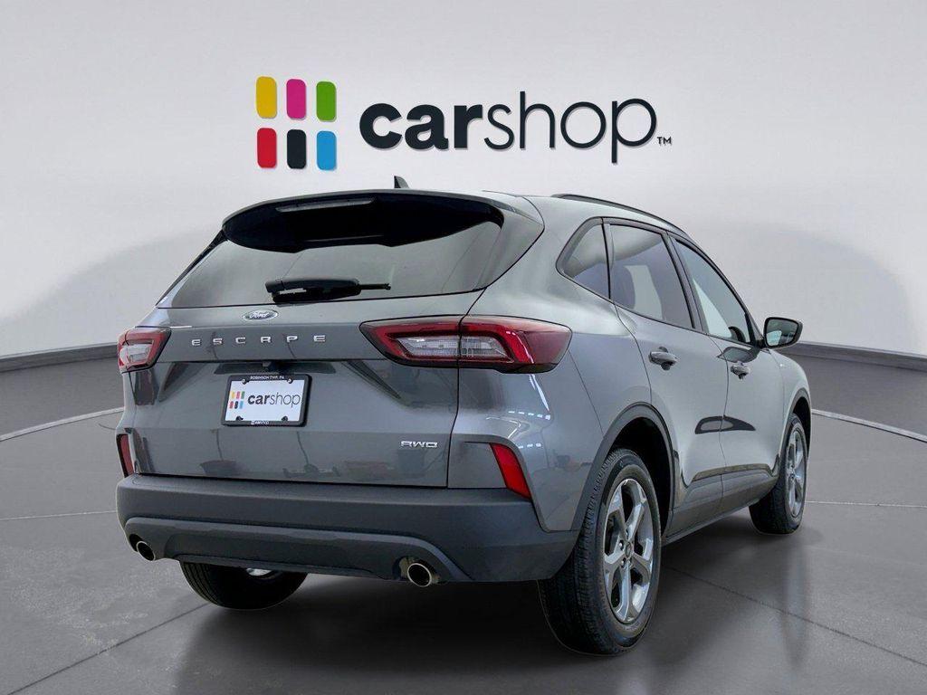 used 2025 Ford Escape car, priced at $26,299