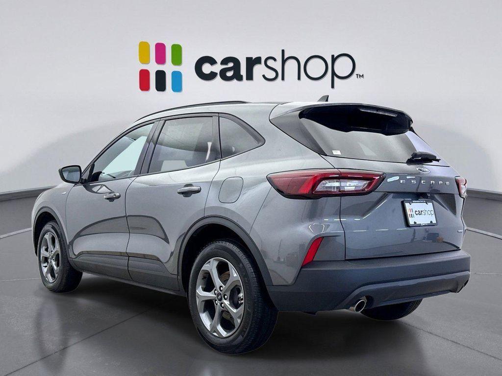 used 2025 Ford Escape car, priced at $26,299