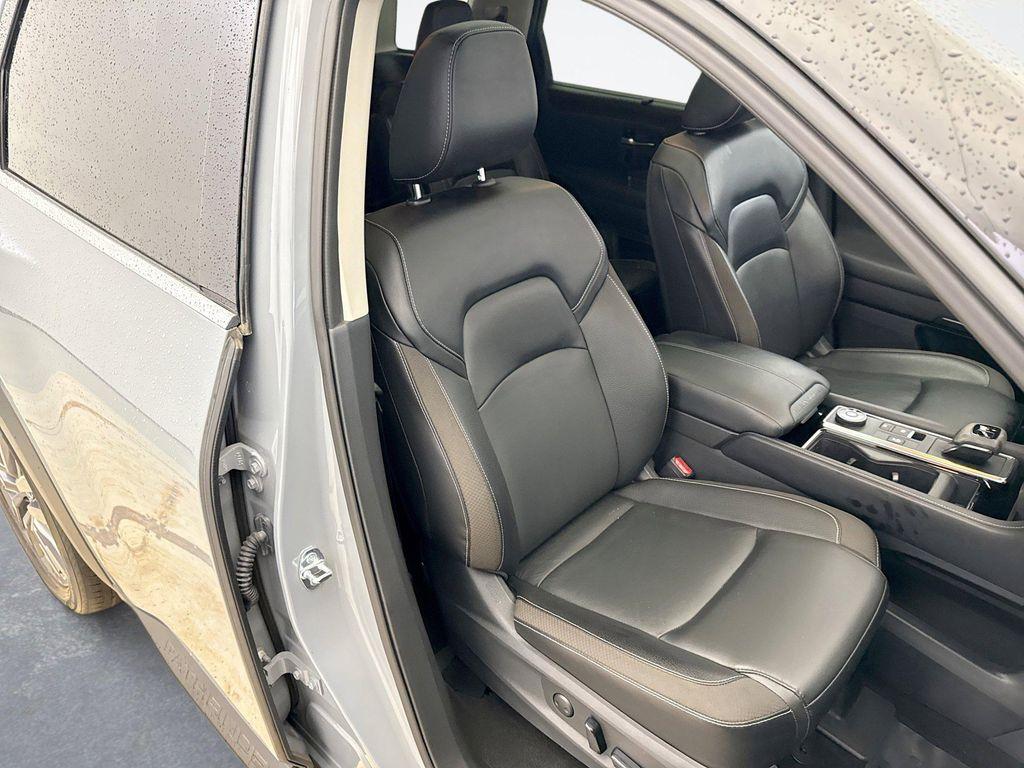 used 2023 Nissan Pathfinder car, priced at $36,399