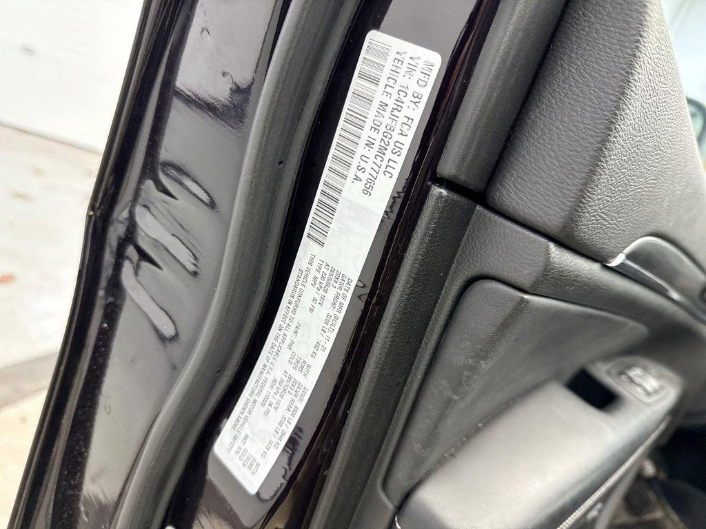 used 2021 Jeep Grand Cherokee car, priced at $27,999