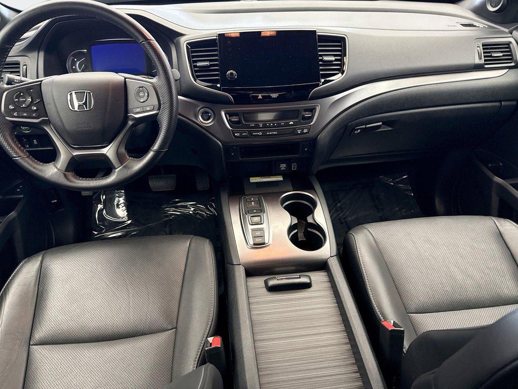 used 2023 Honda Passport car, priced at $34,600