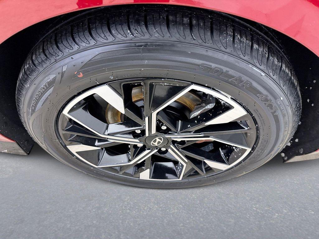 used 2024 Hyundai Sonata car, priced at $22,599