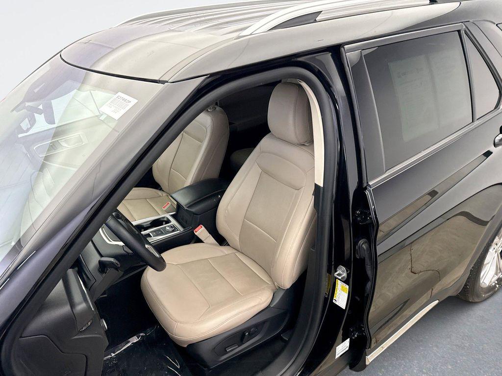 used 2023 Ford Explorer car, priced at $29,899
