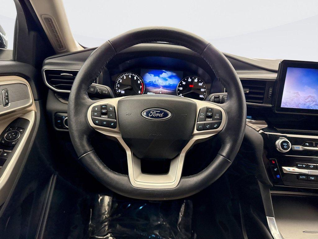 used 2023 Ford Explorer car, priced at $29,899