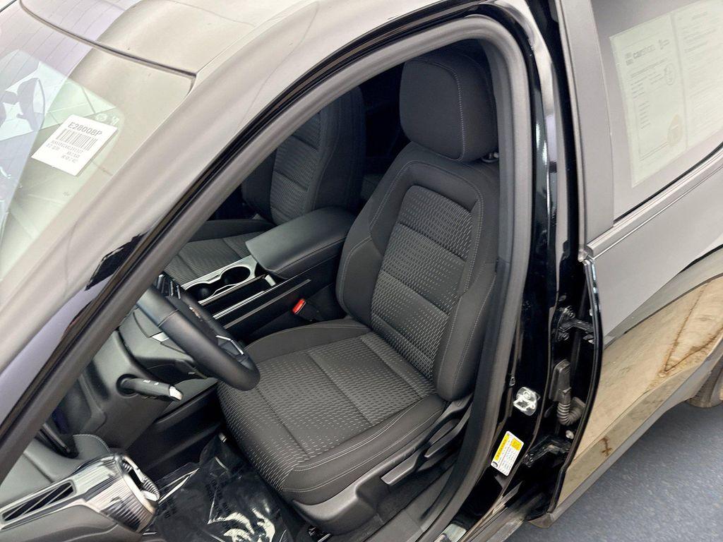 used 2025 Chevrolet Equinox car, priced at $27,200