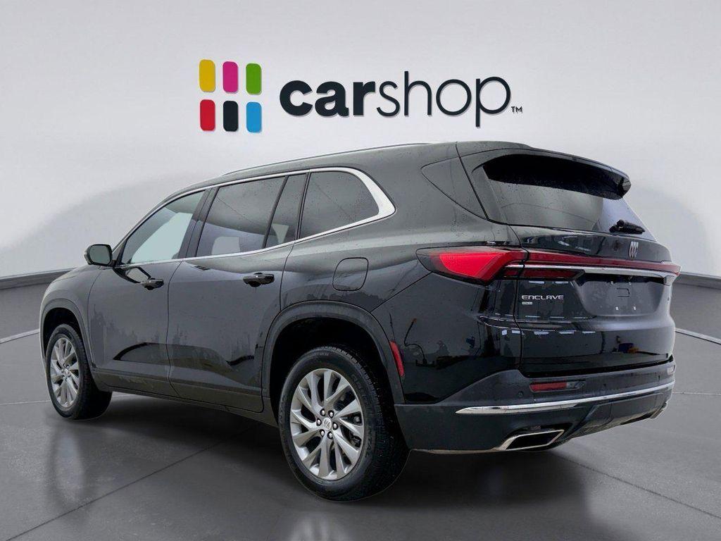 used 2025 Buick Enclave car, priced at $37,699