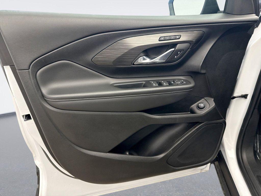 used 2023 GMC Terrain car, priced at $20,348