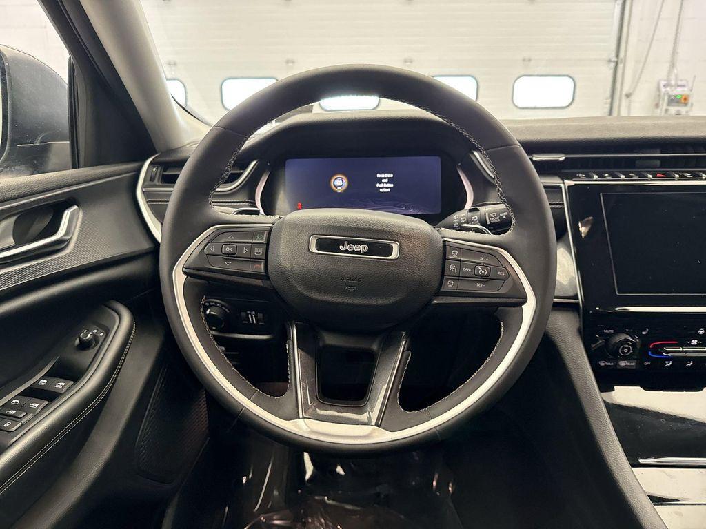 used 2023 Jeep Grand Cherokee car, priced at $26,098