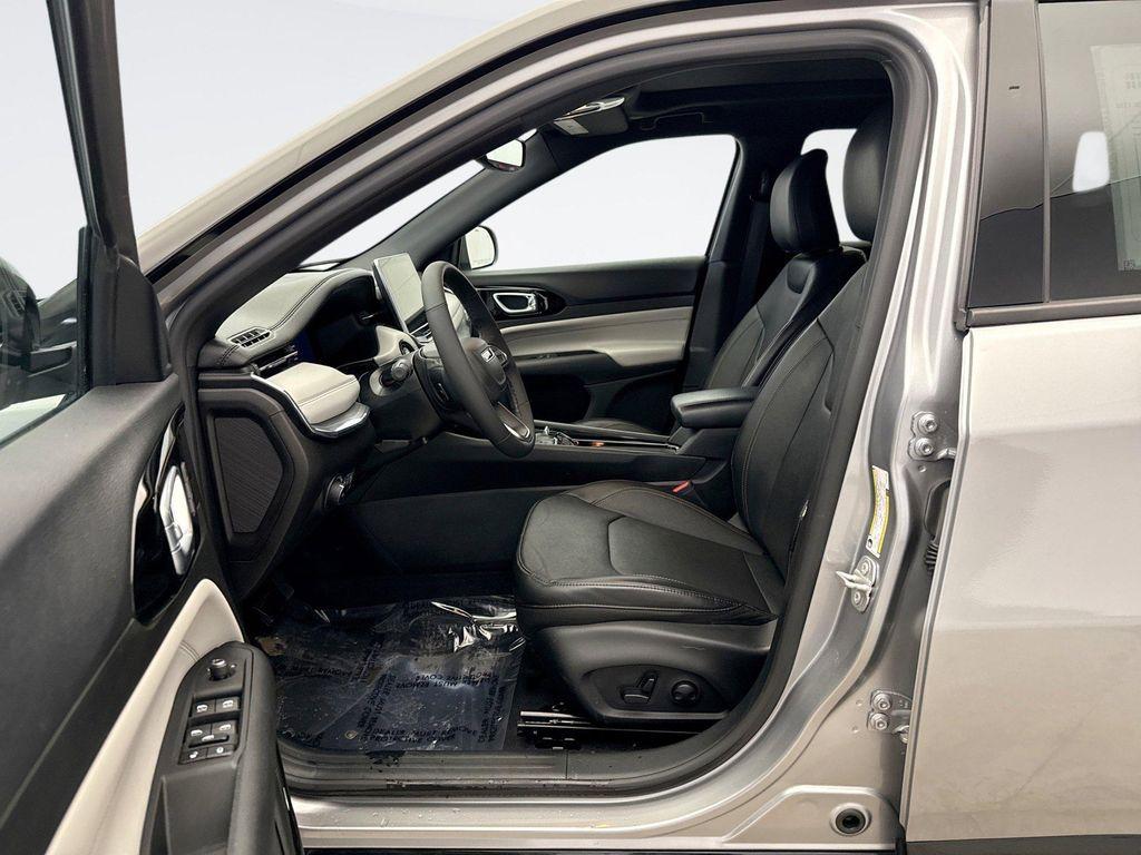 used 2023 Jeep Compass car, priced at $23,299