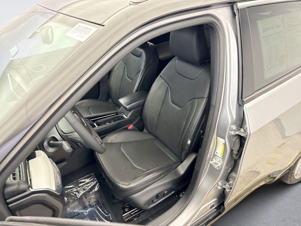 used 2023 Jeep Compass car, priced at $23,299