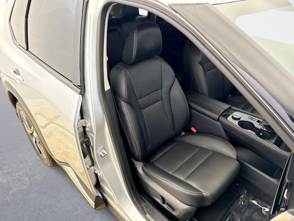 used 2023 Nissan Rogue car, priced at $27,299