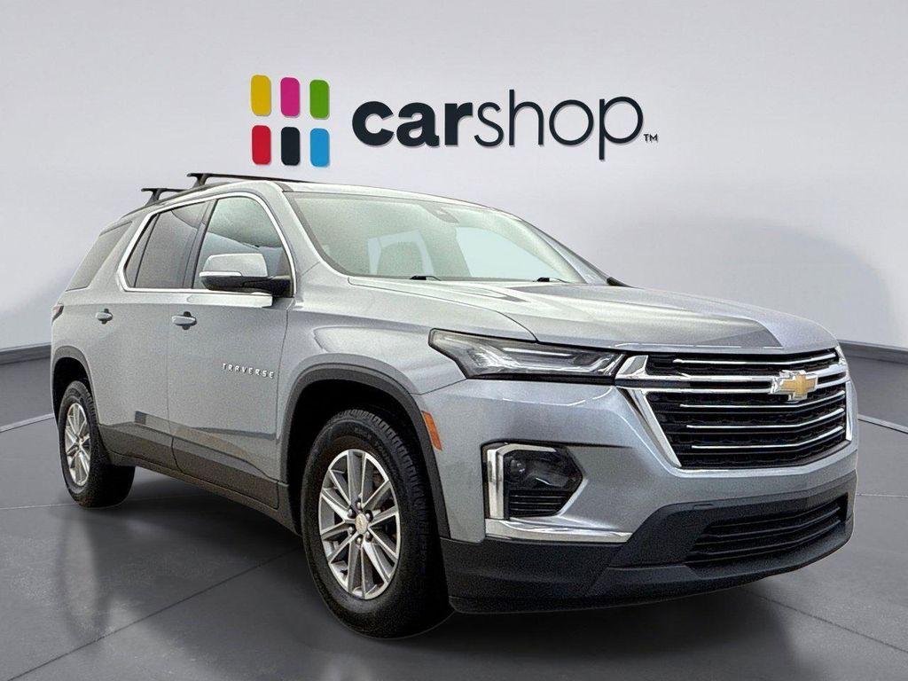 used 2023 Chevrolet Traverse car, priced at $29,999